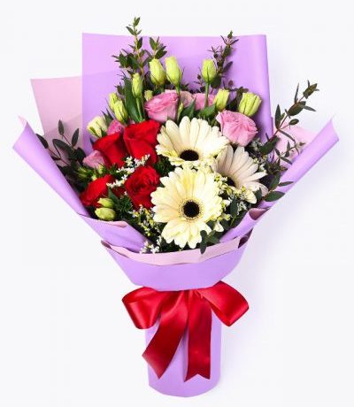 mixed flower bouquet Nairobi,gerbera and rose bouquet Kenya,thank you flower delivery,birthday flowers with lisianthus,get well bouquet Nairobi