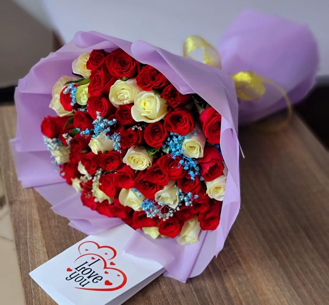 crimson romance luxury rose bouquet