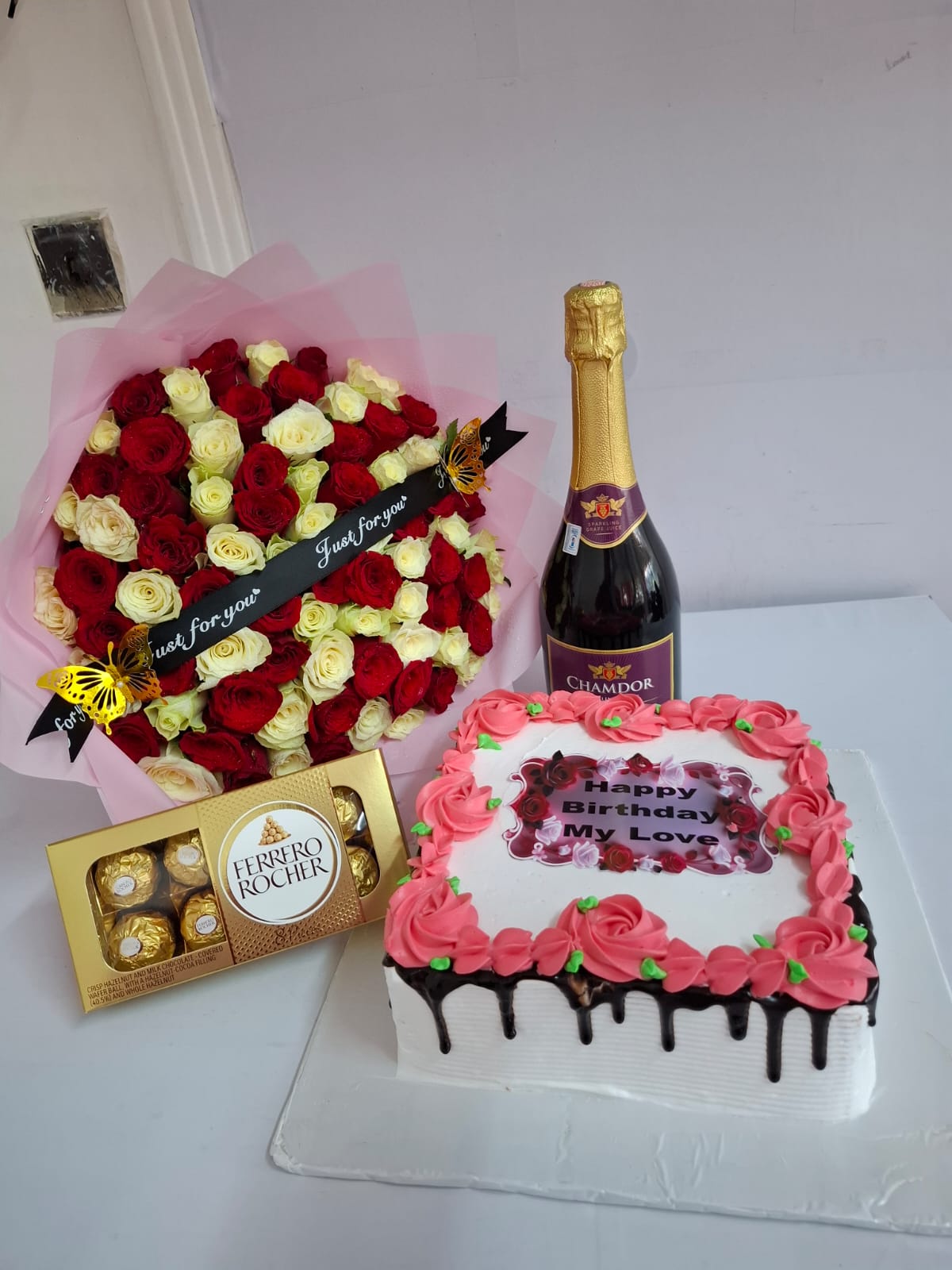 luxury birthday celebration gift hamper